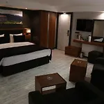 Hostel Azra *