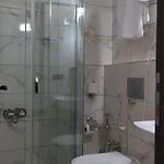 호스텔 Azra 트라존