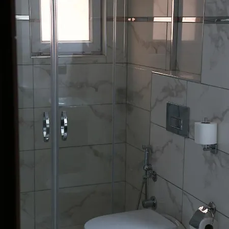 Hostel Azra