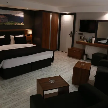 Hostel Azra *